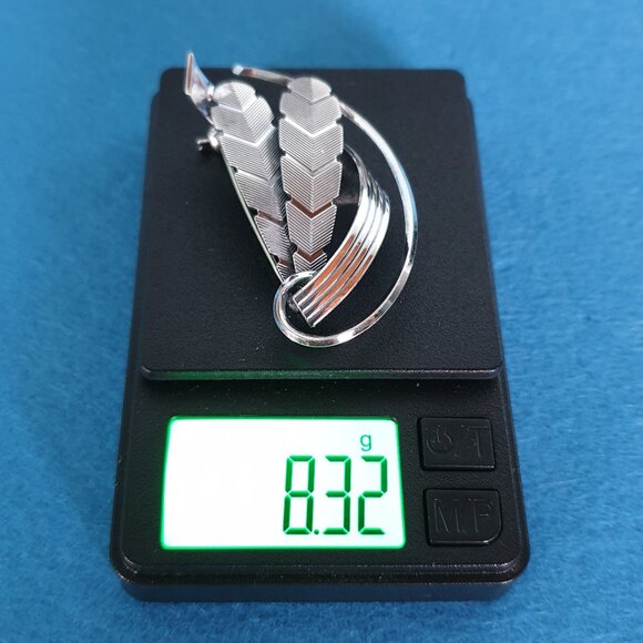 Vintage 1960s German Modernist Sterling Silver Leaf Statement Brooch - Picture 9 of 10